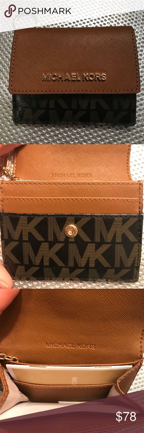 michael kors card snap